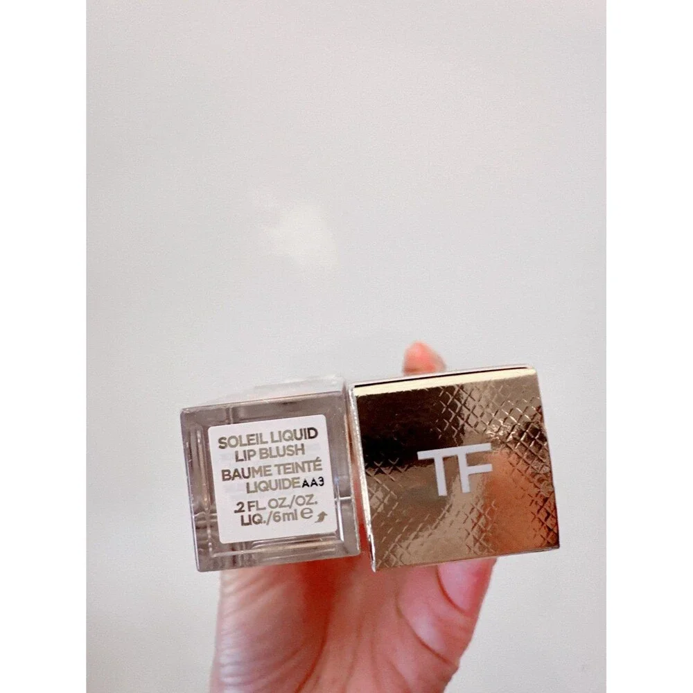 NWB TOM FORD Soleil Liquid Lip Blush Lip Balm